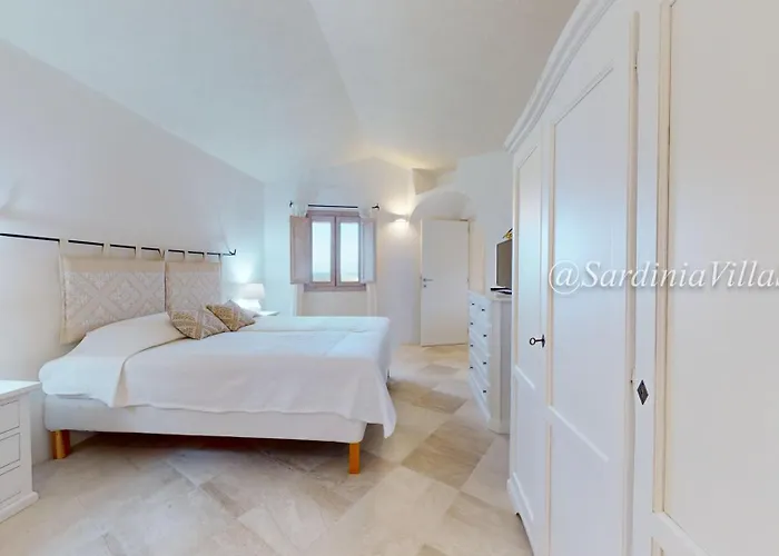 Lighthouse 5 - Villa