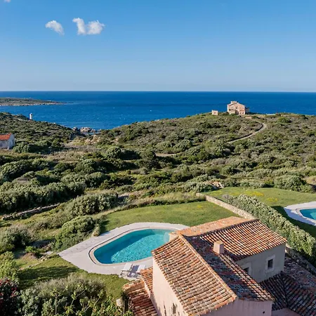 Lighthouse 5 - Villa