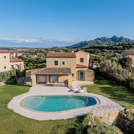 Lighthouse 5 - Villa