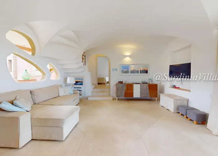 Lighthouse 5 - Vila Porto Cervo